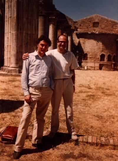 Con R. Chiesa a Venosa (PZ) nella basilica dell'Incompiuta