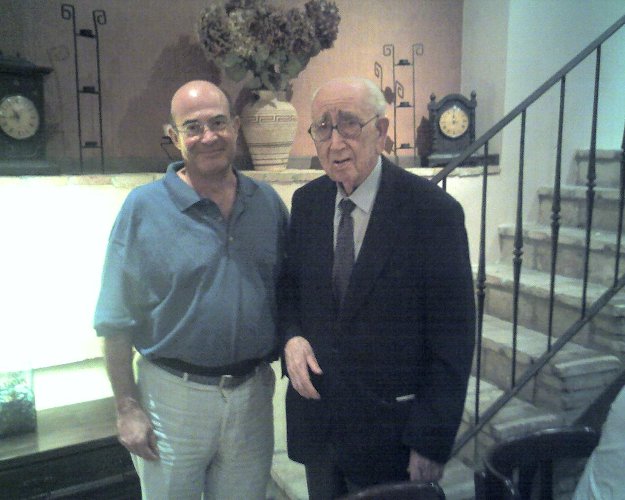 Giovanni Grano with Don Alberto Poveda at the Segovia Foundation in Linares (Spain)